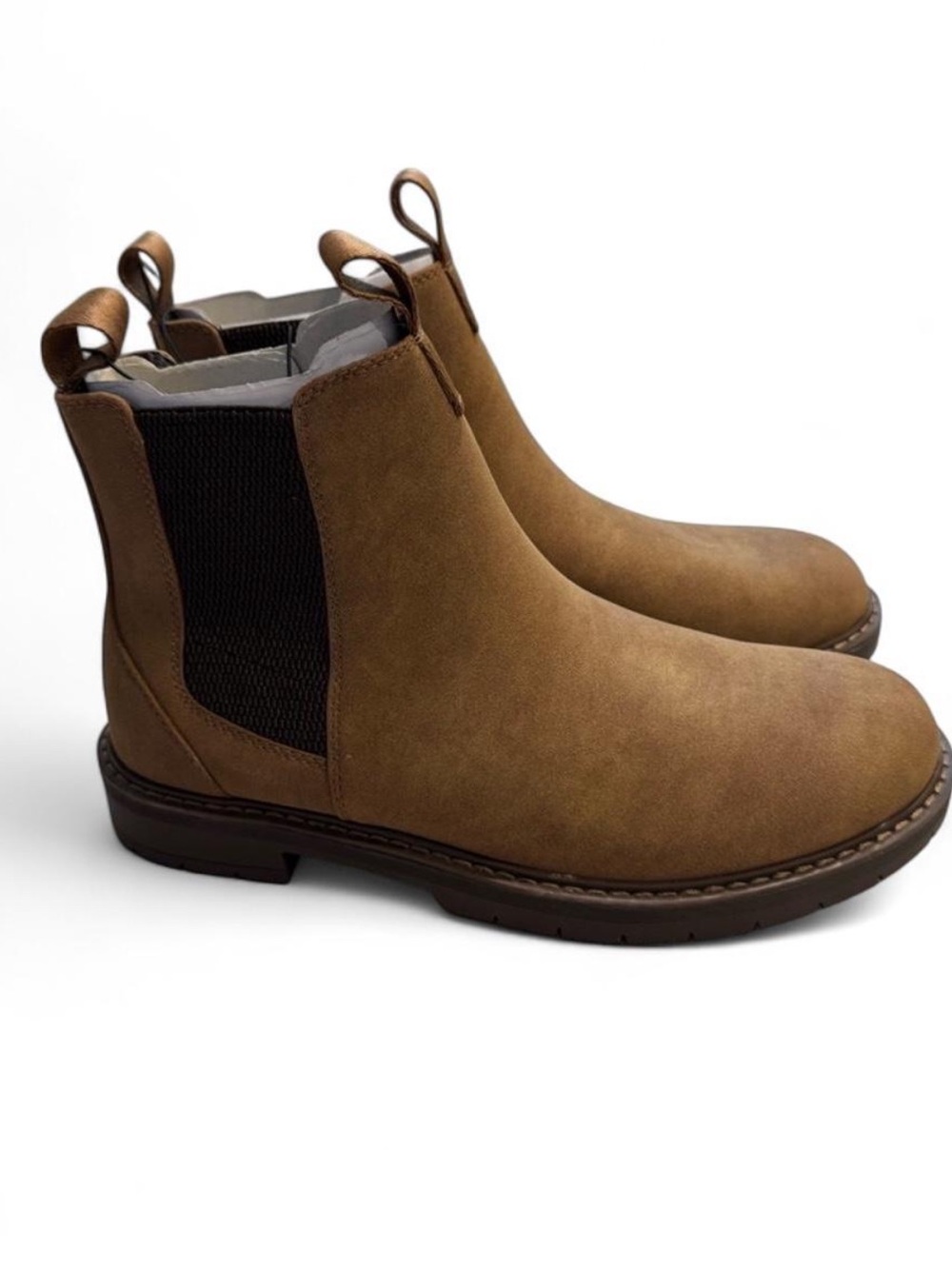 Classic Men's Chukka Boots in Tan with Elastic Side Panels